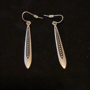 Premier Designs “Sweet Pea” earrings